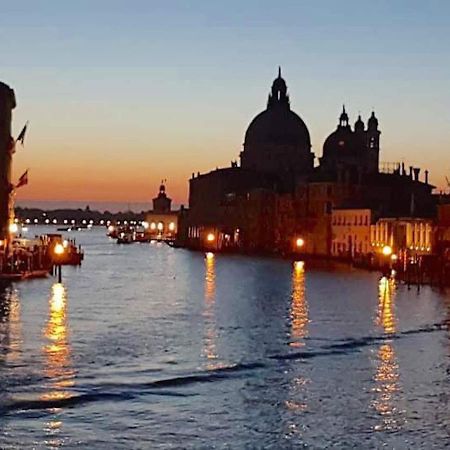 Appartement Casa Margherita Accademia à Venise Extérieur photo