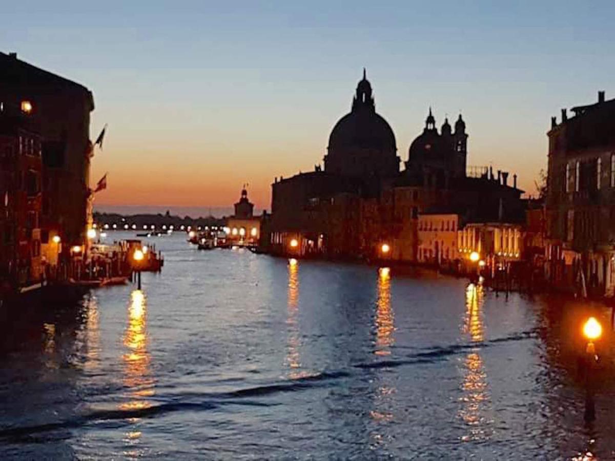 Appartement Casa Margherita Accademia à Venise Extérieur photo